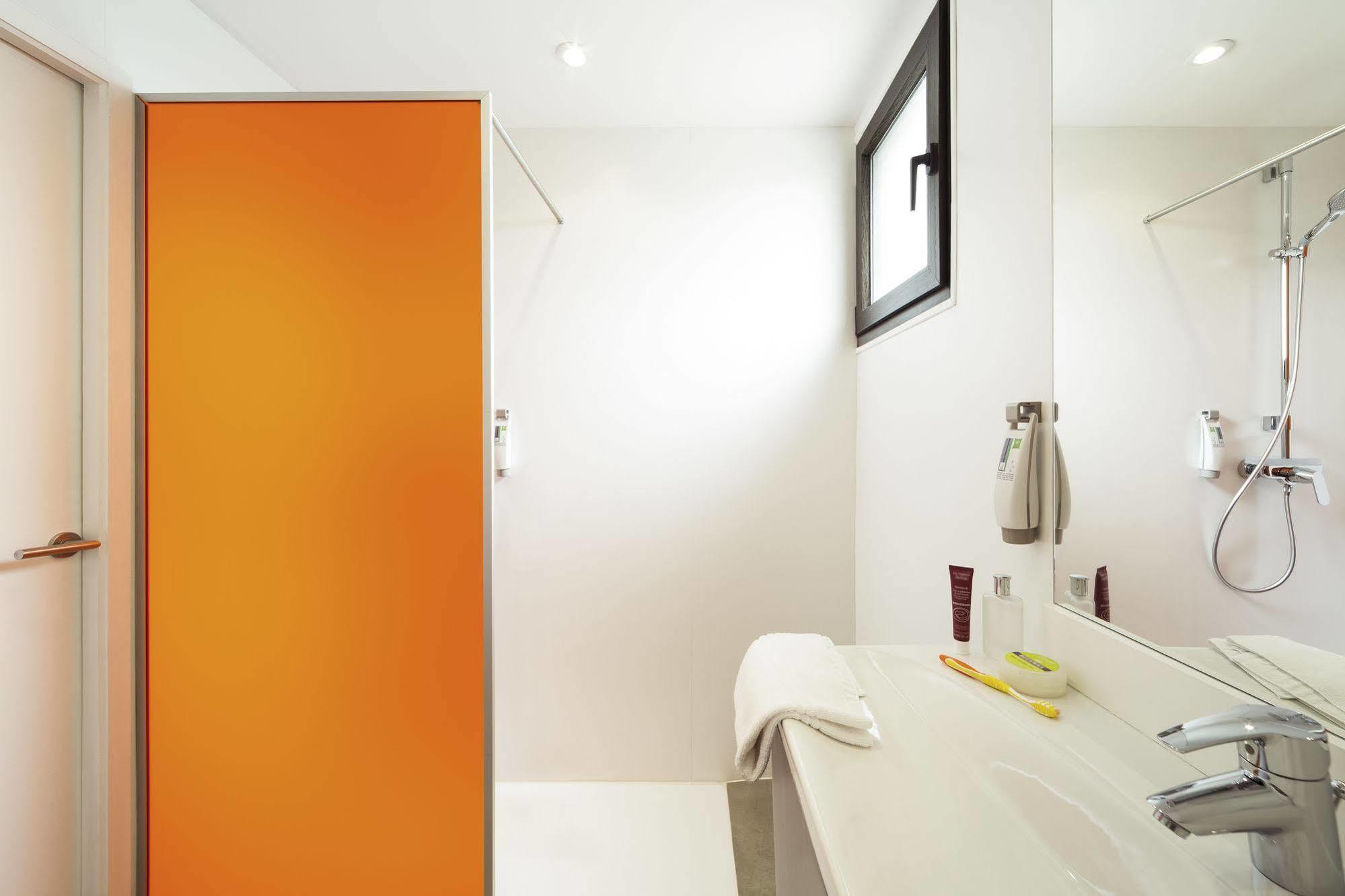 Ibis Styles Niort Poitou Charentes Hotel Vouille  Buitenkant foto